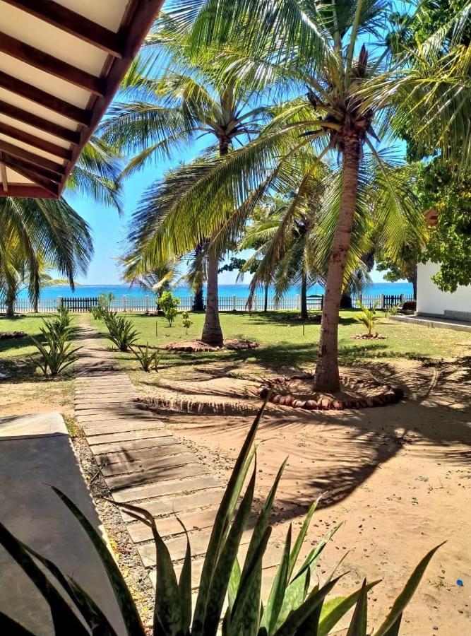Pearl Oceanic Resort - Trincomalee Buitenkant foto
