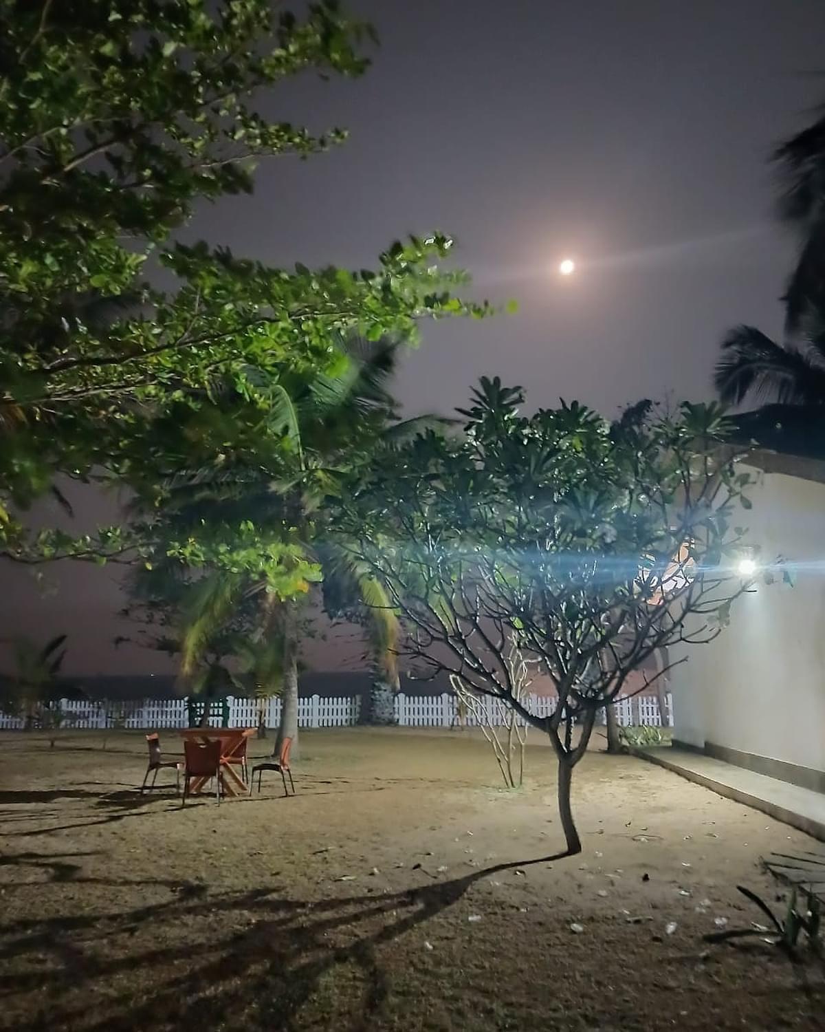 Pearl Oceanic Resort - Trincomalee Buitenkant foto